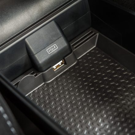 Bracciolo Armster OE1 + USB RENAULT CLIO 2013-2019 in auto senza braccioli di fabbrica [nero, usb]